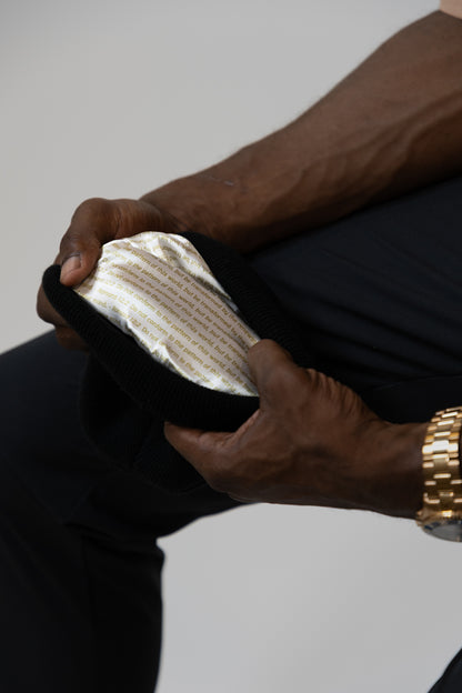 The Helmet - Beanie - Black